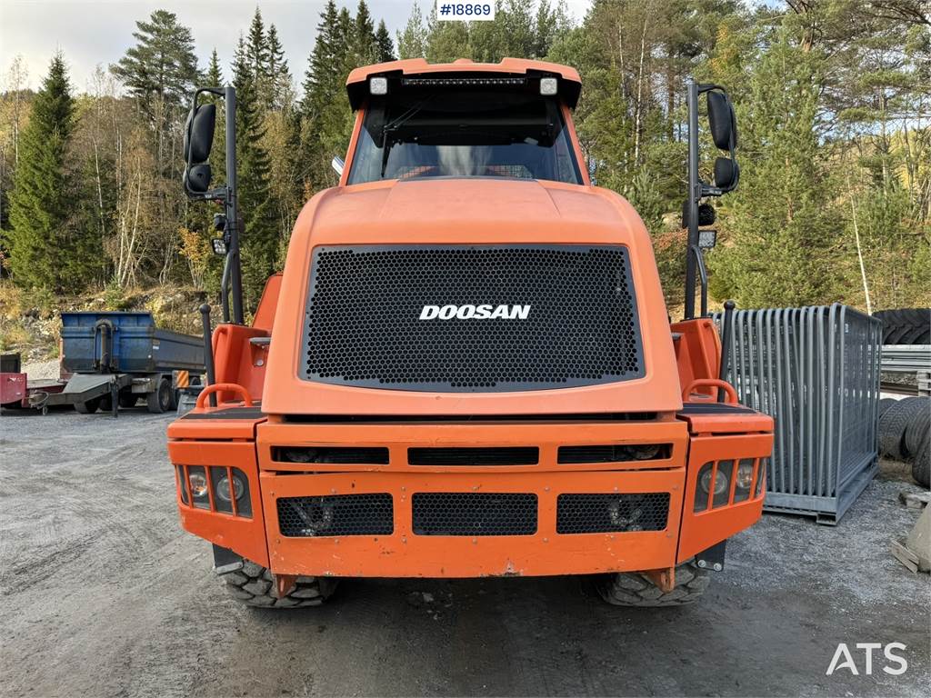 Doosan DA30 Dump Truck