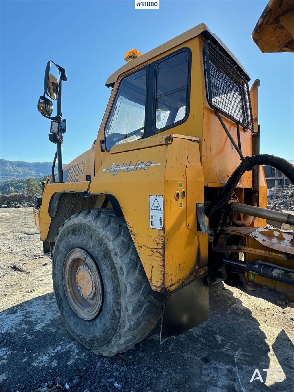 Moxy MT31 Dump Truck