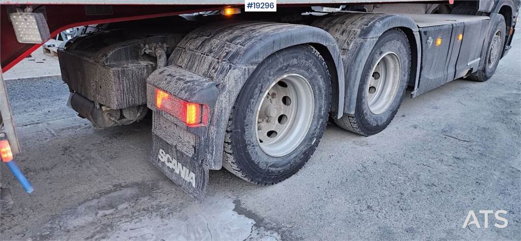 Scania R580 6x4 tractor unit.