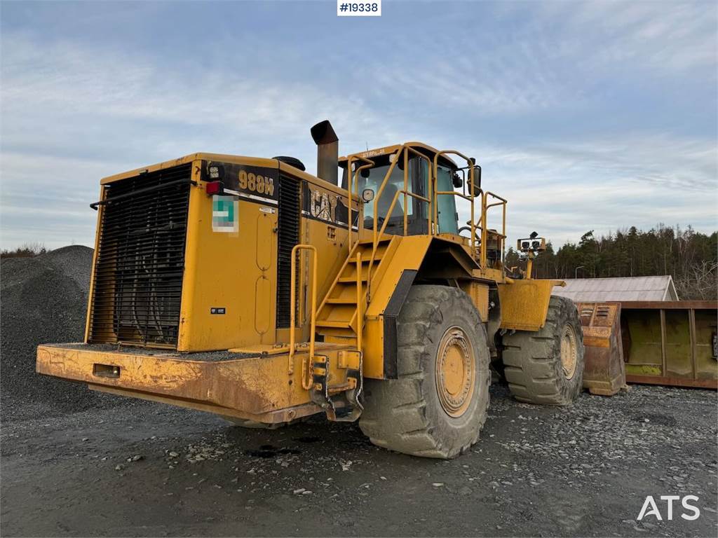 CAT 988H