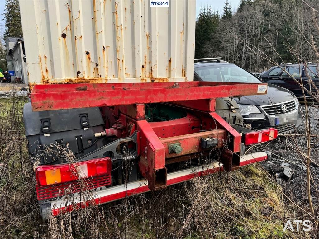 Volvo FM440 Chassis w/ Container.