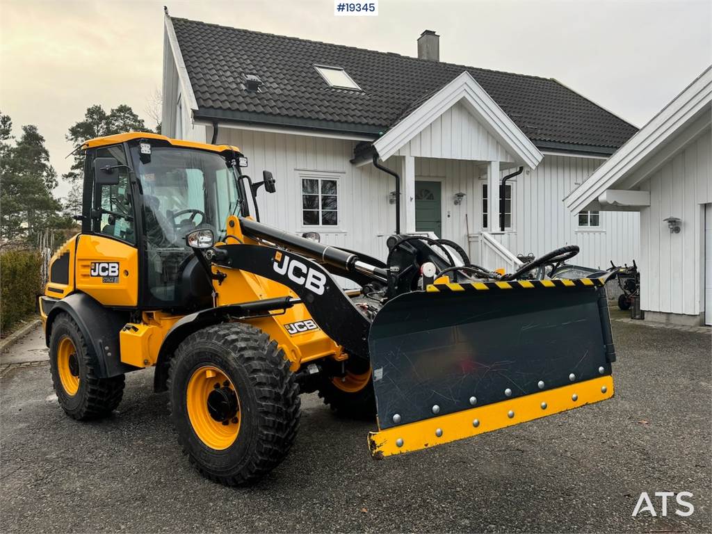 JCB 409SV