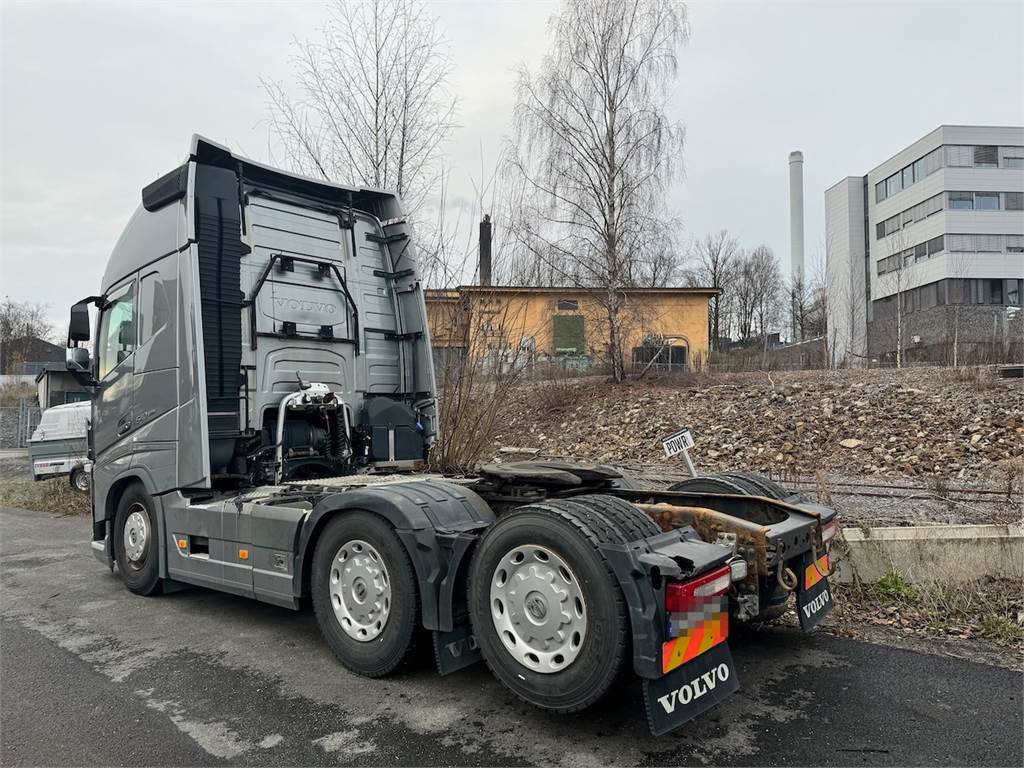 Volvo FH540 6x2 Tractor Truck.