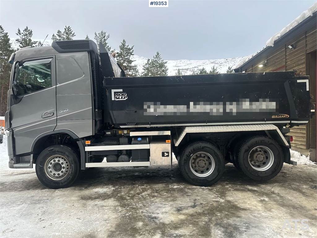 Volvo FH 540 6x4 tipper truck w/ 2011 Nor-Slep triple tr