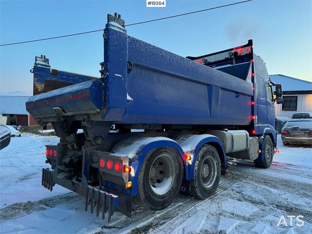 Volvo FH16 plow rigged tipper truck w/ underlying grader