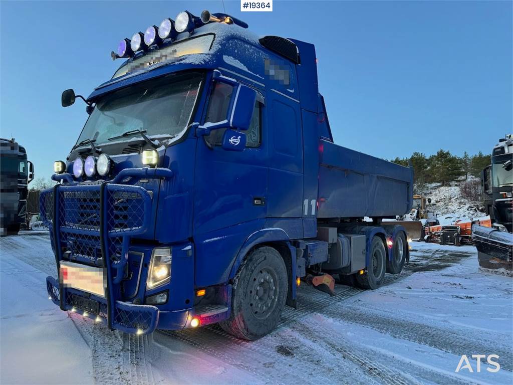 Volvo FH16 plow rigged tipper truck w/ underlying grader