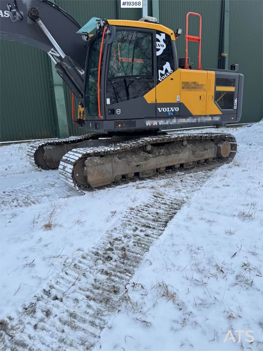 Volvo EC220 EL Crawler excavator w/ GPS, tilt and 2 buck