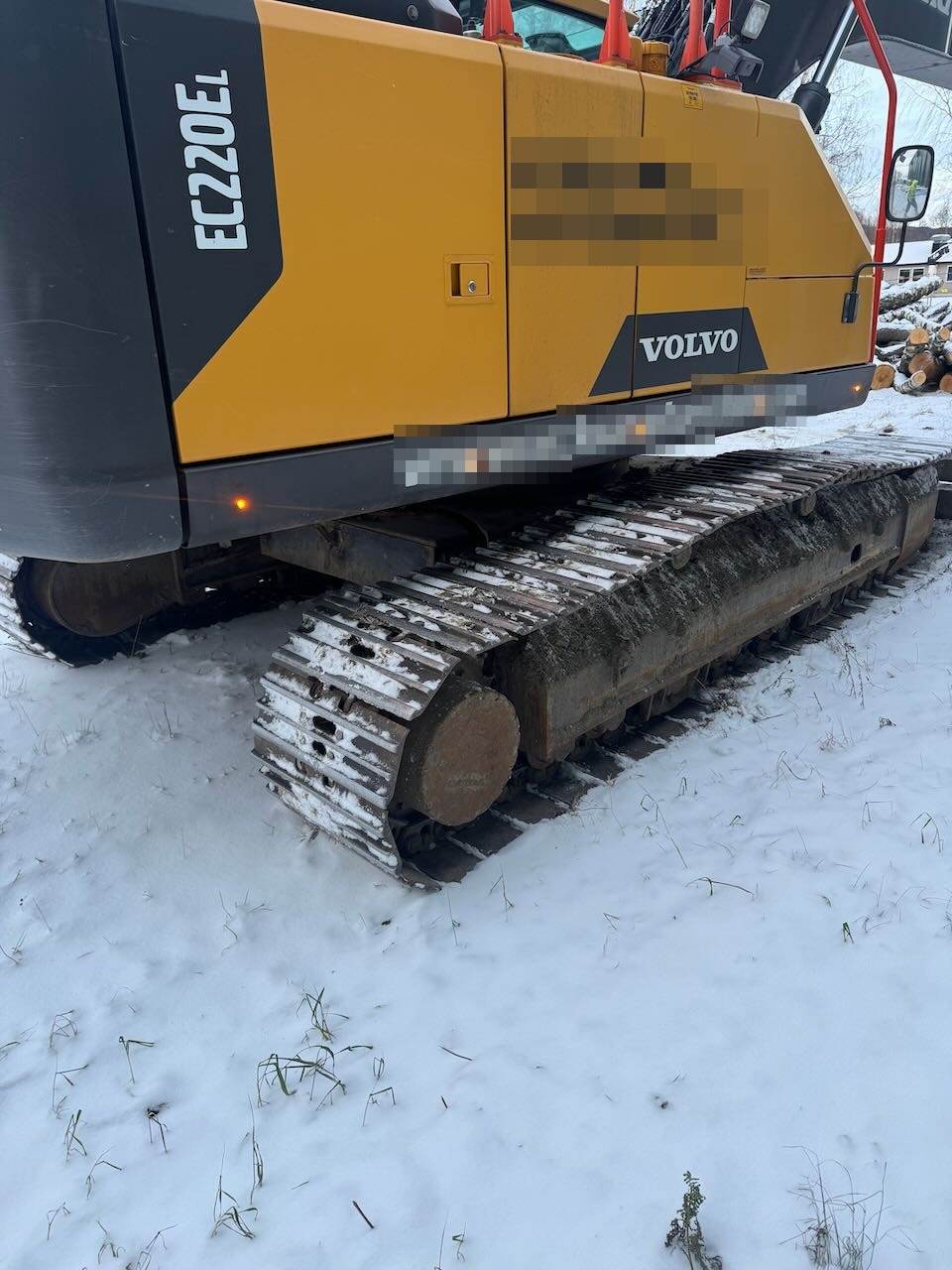 Volvo EC220 EL Crawler excavator w/ GPS, tilt and 2 buck