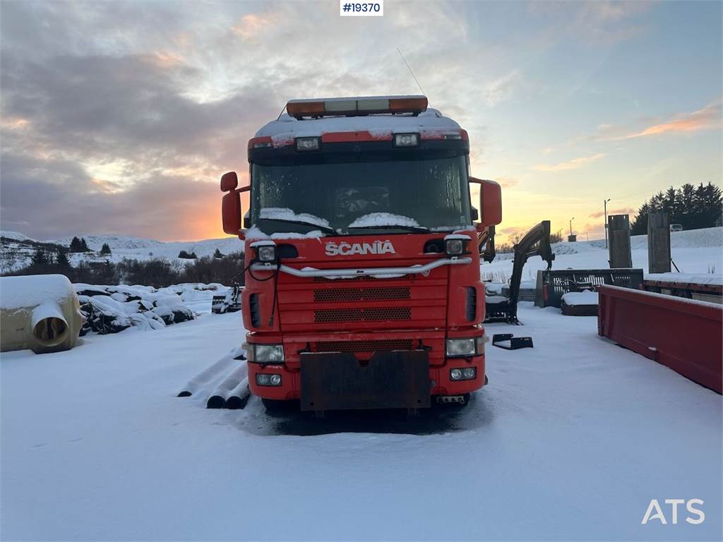 Scania R144 6x4 plow-rigged tractor unit repair object.