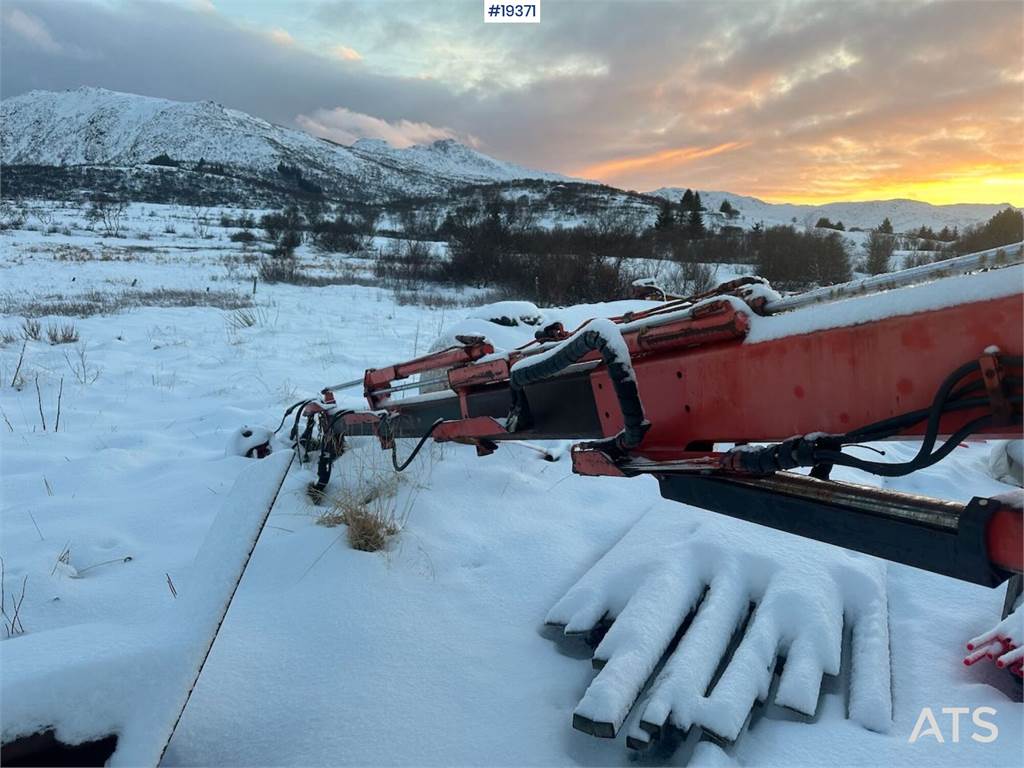 Palfinger truck crane