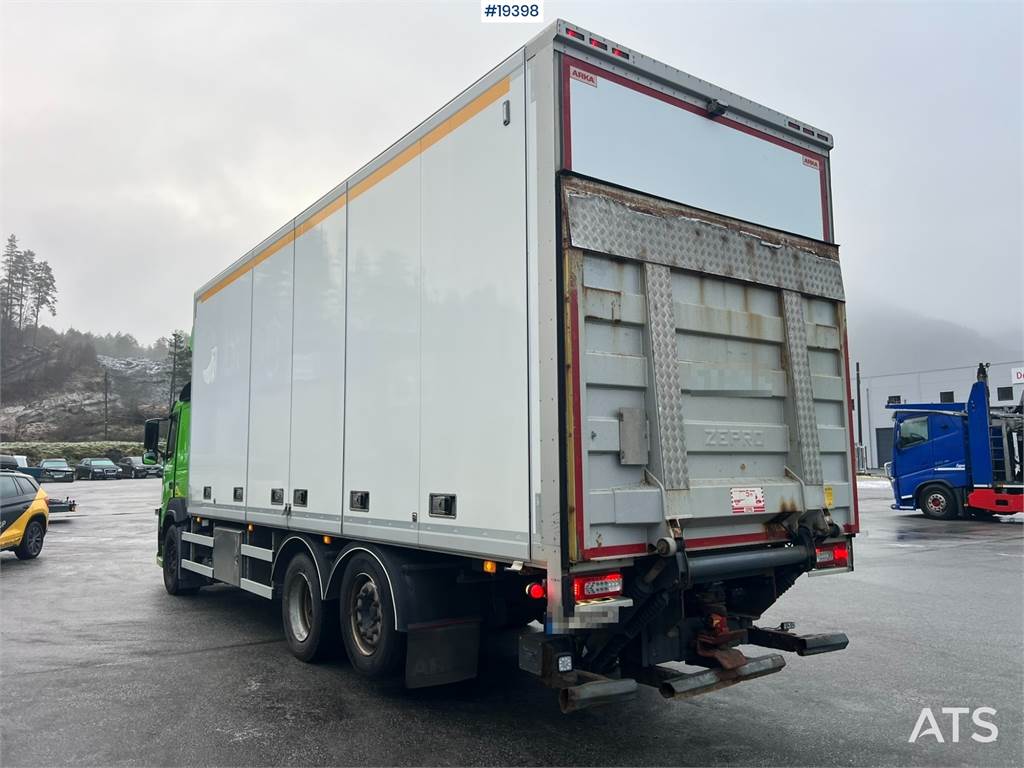 Volvo FM box truck w/ refrigerator/freezer unit