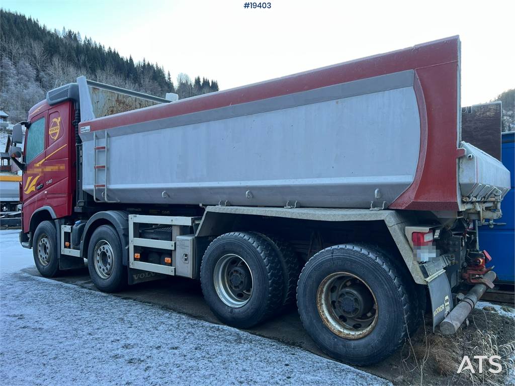 Volvo FH540 8x4 Tipper Truck w/2006 Maur Triple Trailer