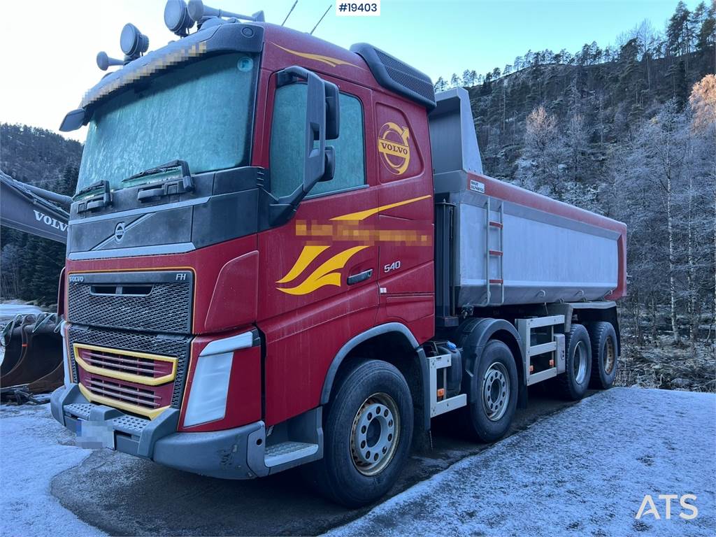 Volvo FH540 8x4 Tipper Truck w/2006 Maur Triple Trailer