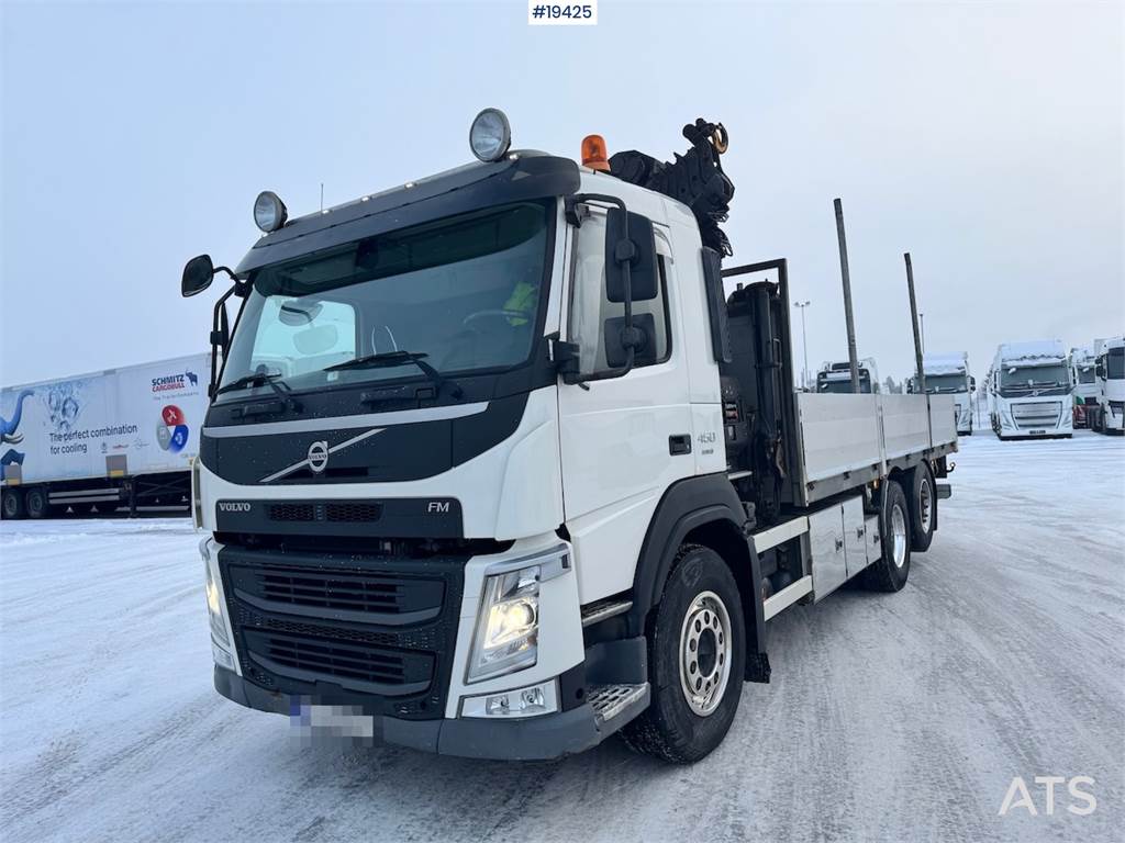 Volvo FM450 6x2 Crane truck w/ 19 t/m HIAB crane.