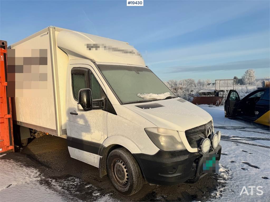 Mercedes-Benz Sprinter 8 pallet Truck.