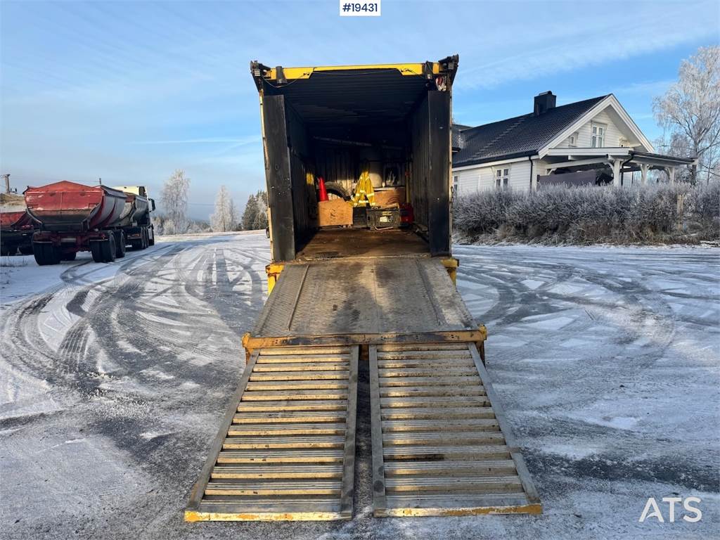 MAN TGM 15.280 Container truck w/ Driving bridges.