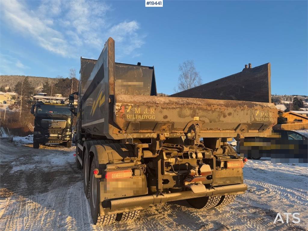 Volvo FH750 6x4 Combi truck.