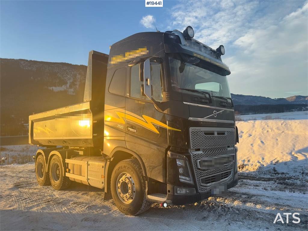 Volvo FH750 6x4 Combi truck.