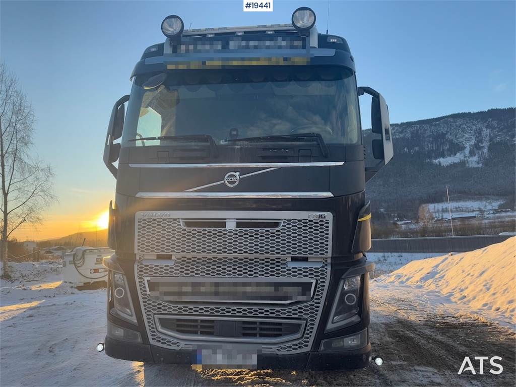 Volvo FH750 6x4 Combi truck.