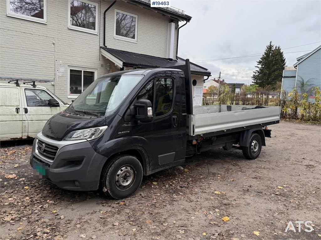 Fiat Ducato truck w/ Fassi crane.