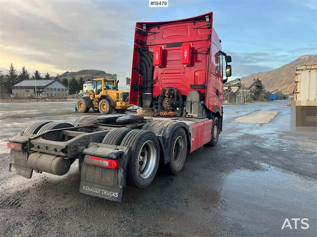 Renault RX62TT 6x2 Tractor w/ Hydraulics