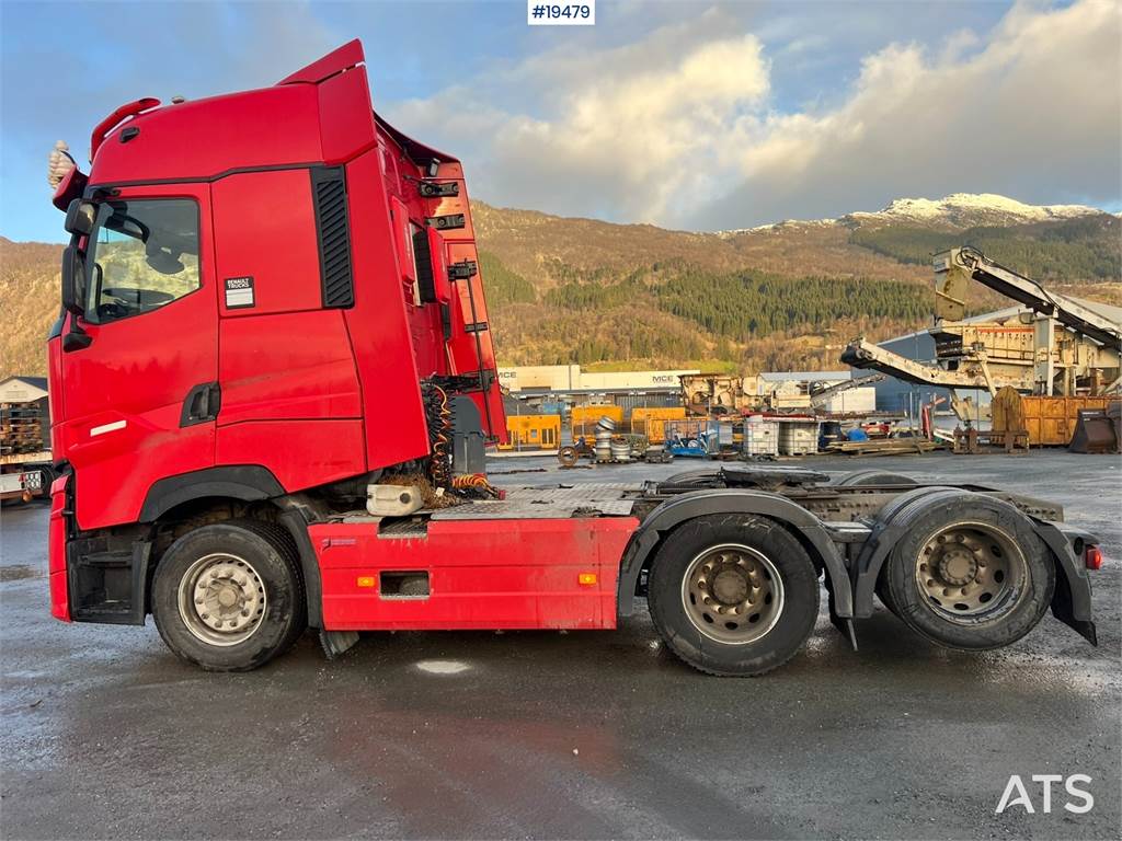 Renault RX62TT 6x2 Tractor w/ Hydraulics