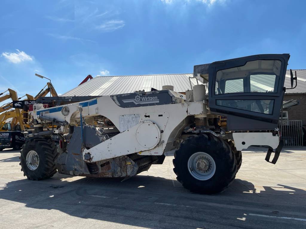 Wirtgen WR2000 - Good Working Condition / Low Hours