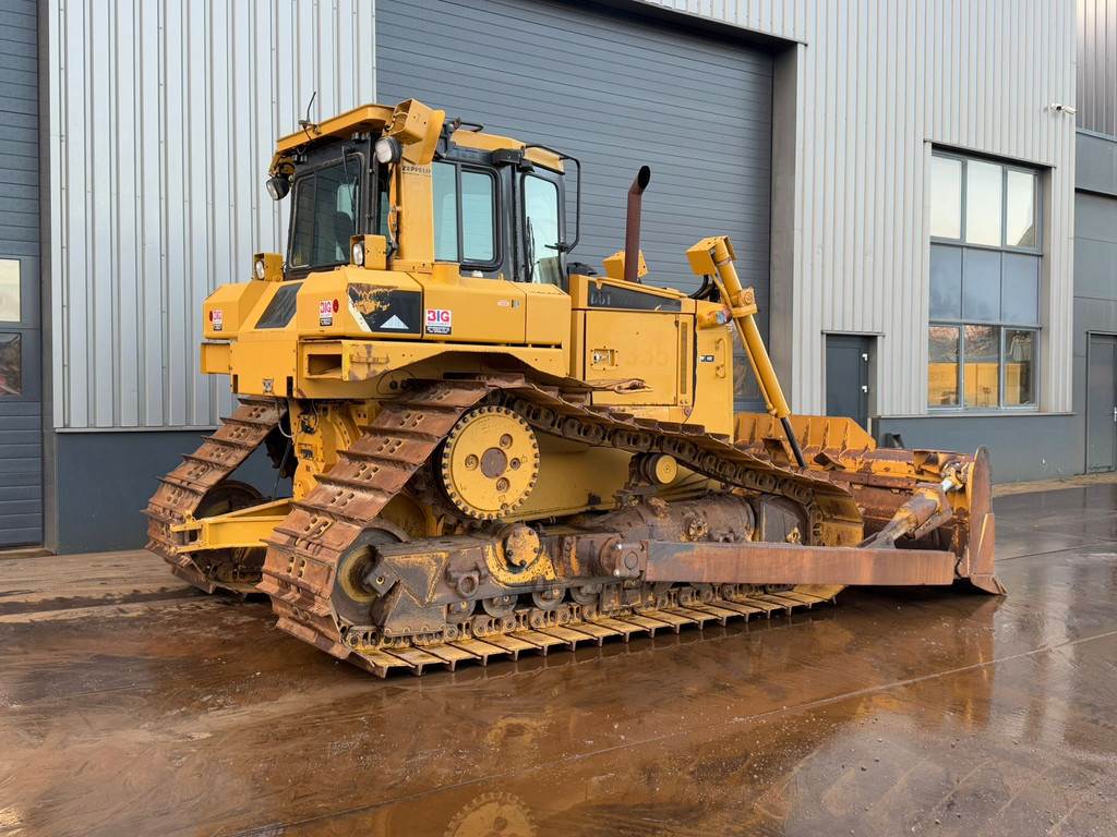 CAT D6T LGP