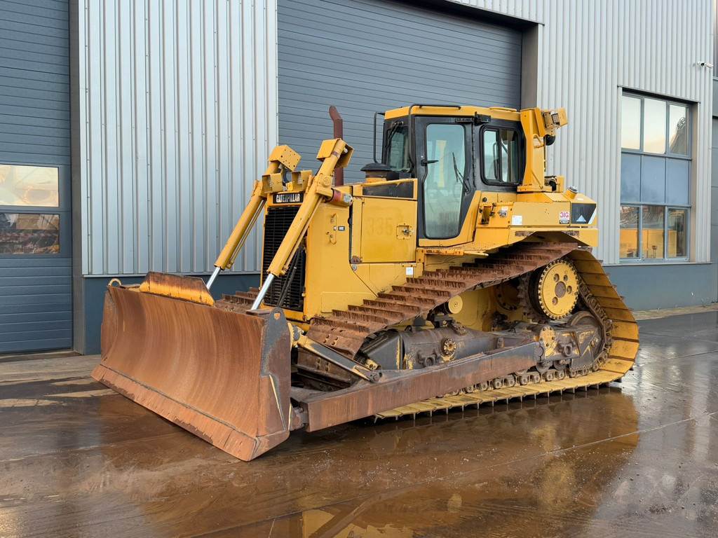 CAT D6T LGP