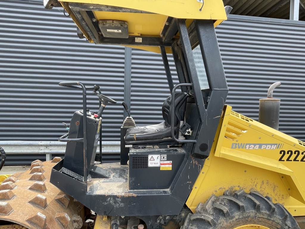 Bomag BW 124 PDH4