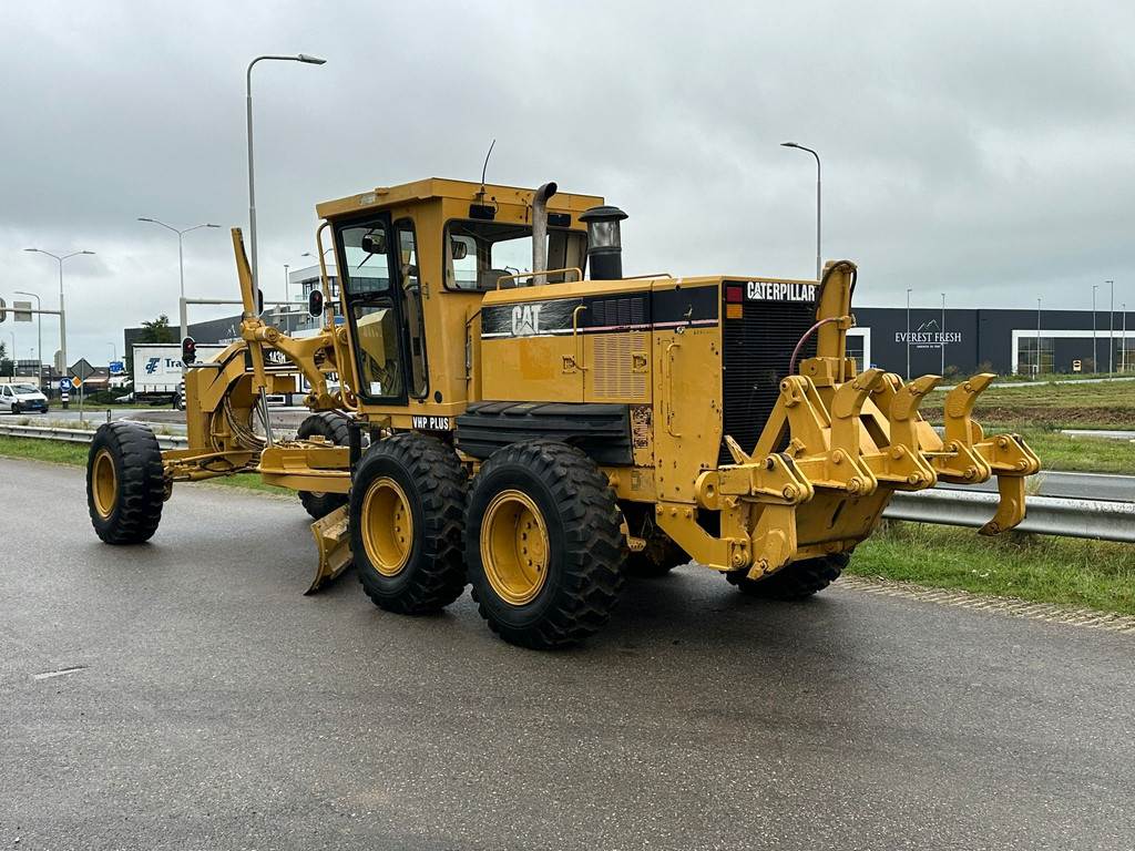 CAT 143H