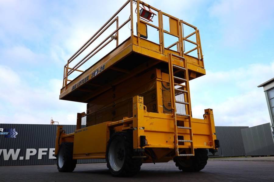 JLG 203-24 Diesel, 4x4 Drive, 22.3m Working Height, 75