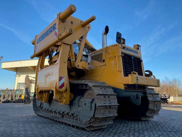 Liebherr RL64 PIPELAYER 14x MIETE / RENTAL