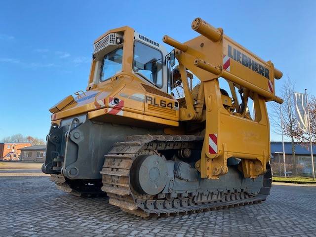 Liebherr RL64 PIPELAYER 14x MIETE / RENTAL