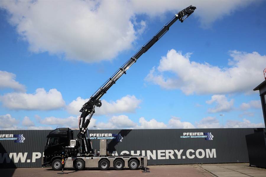 Volvo FH16 10x4 With Cormach 150tm Crane Valid inspectio