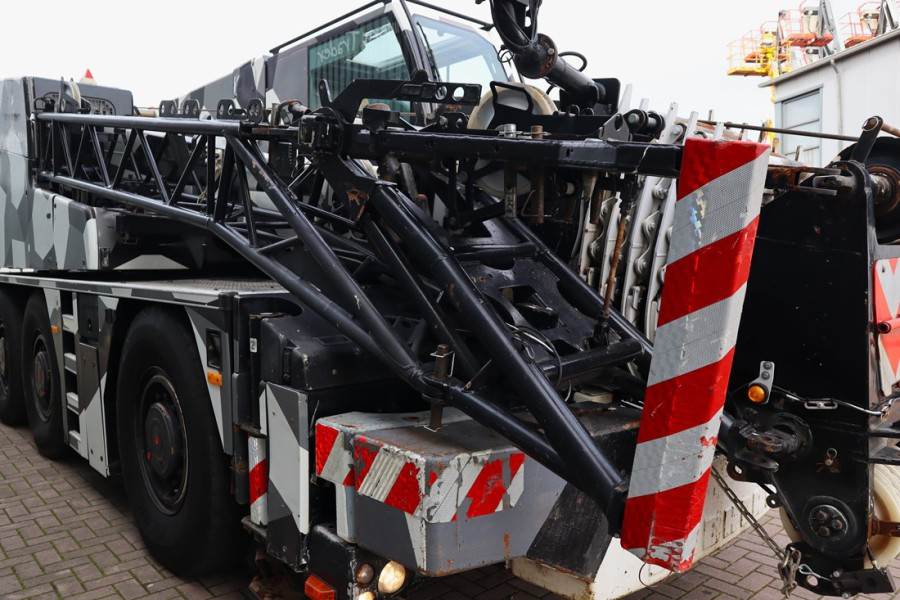 Liebherr LTC1055-3.1 Diesel, 6x6x6 Drive, 55t Capacity, 36m