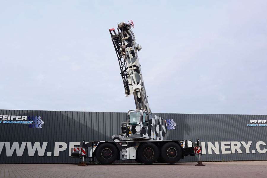 Liebherr LTC1055-3.1 Diesel, 6x6x6 Drive, 55t Capacity, 36m