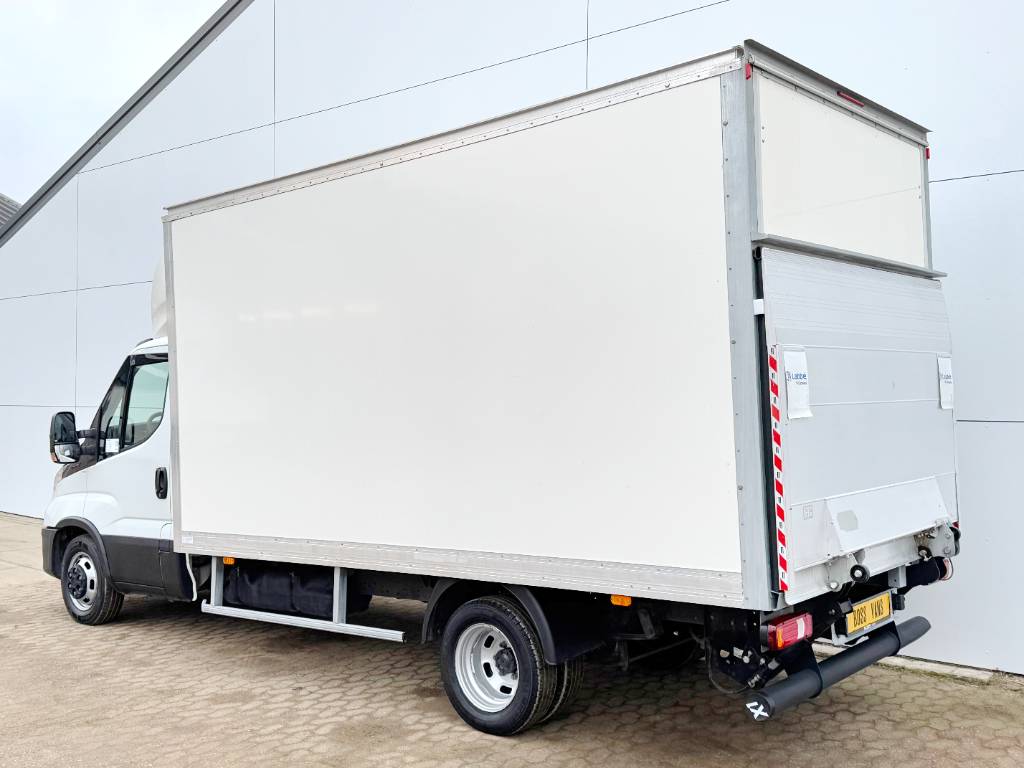 Iveco Daily 35C16 - 3.0L Taillift DRW Airco Cruise