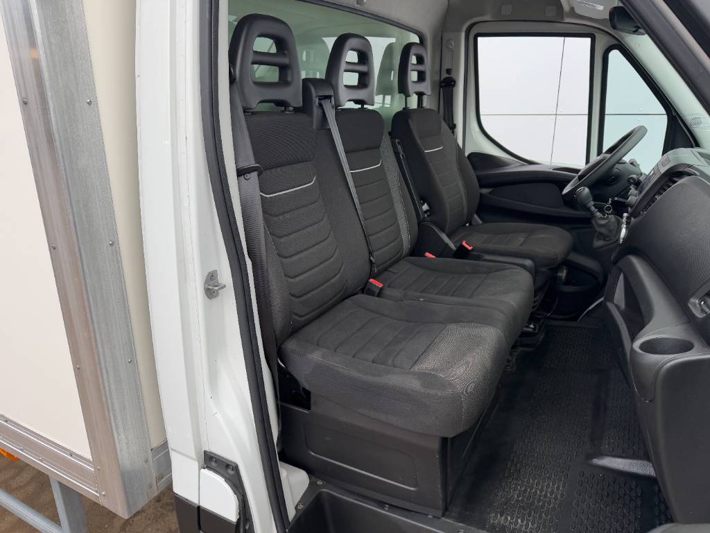 Iveco Daily 35C16 - 3.0L Taillift DRW Airco Cruise