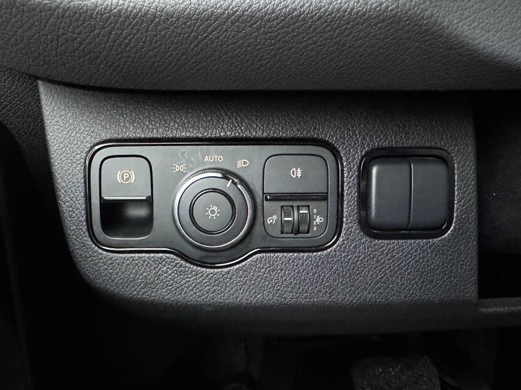 Mercedes-Benz eSprinter 312 - L2H2 41kWh 116hp AC Camera