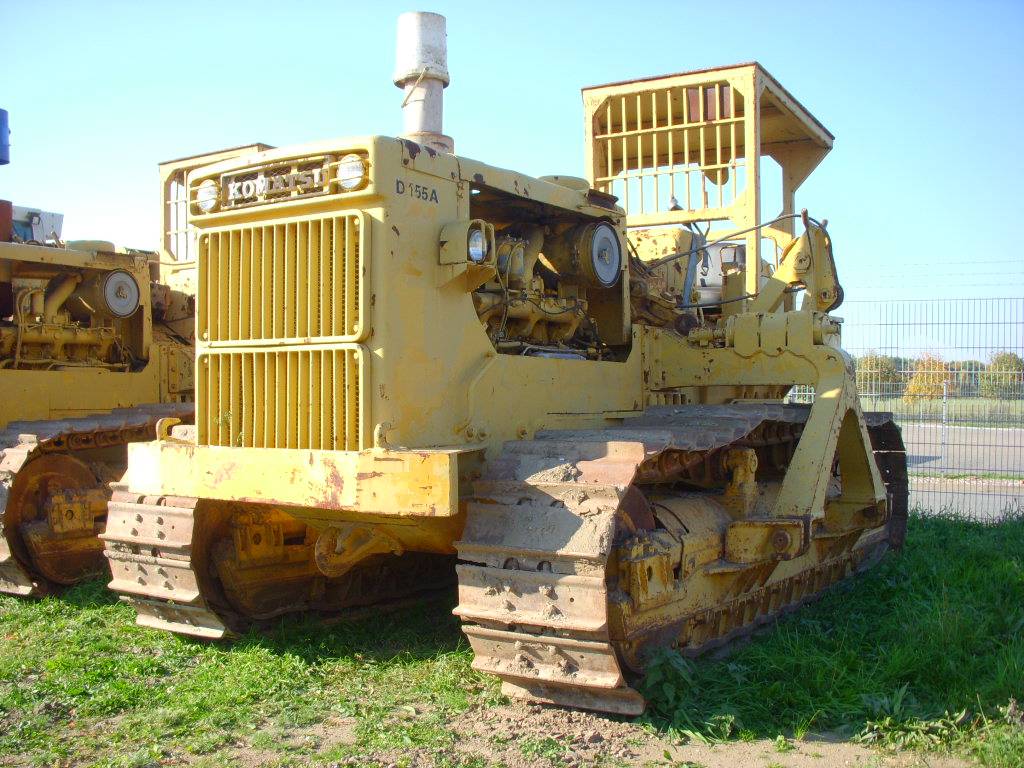 Komatsu D 155 C 70 t Hubkraft 4x MIETE / RENTAL (12000908)