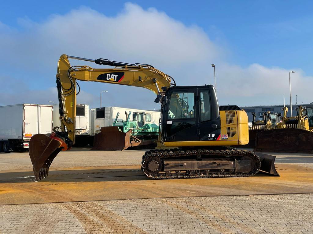 CAT 311F LRR