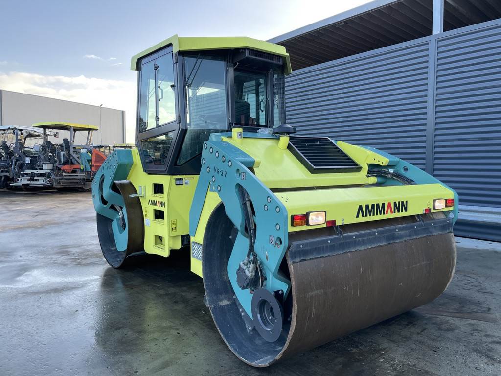 Ammann AV 130 X