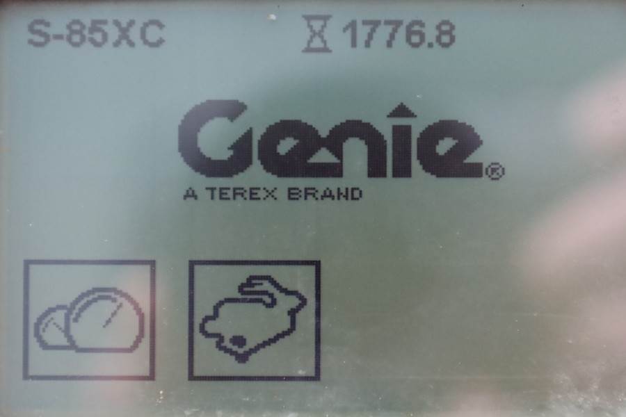 Genie S-85XC Valid inspection, *Guarantee! Diesel, 4x4 D