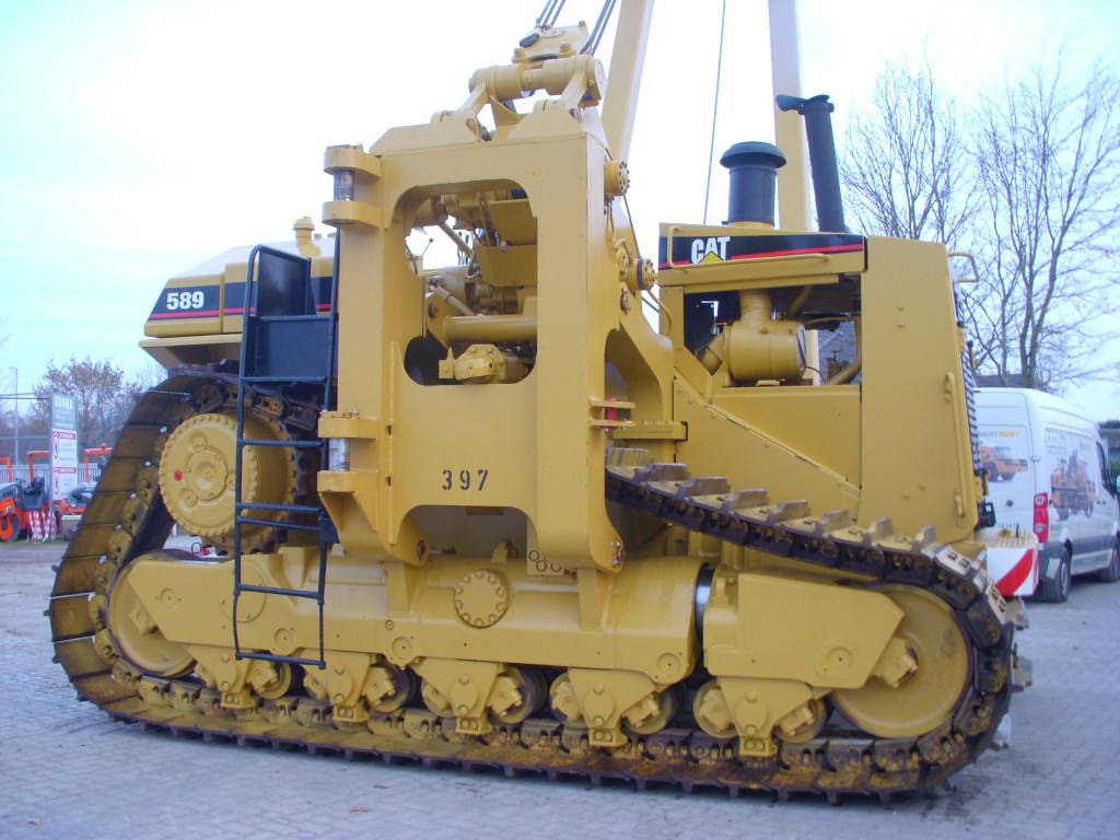 CAT 589 105 t Hubkraft 8x PIPELAYER MIETE / RENTAL