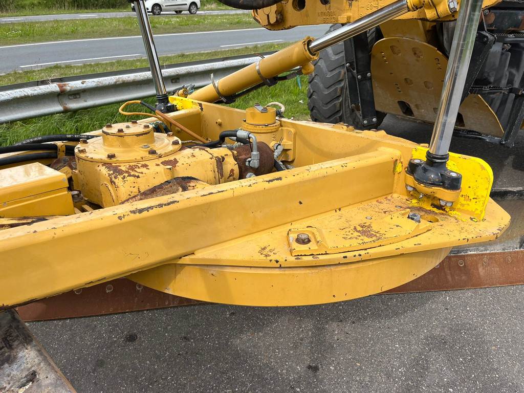 CAT 12M Motor Grader