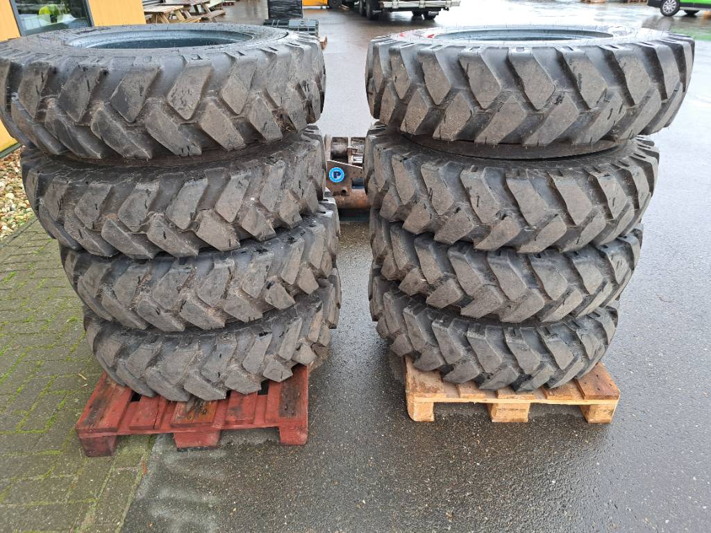 [Other] Tiron 10.00x20 Tires, +95% good