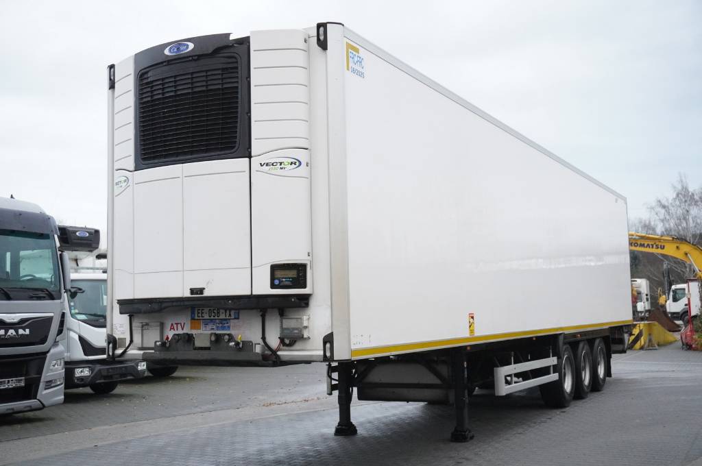 Lamberet refrigerated semi-trailer / Carrier Vector 1950 MT