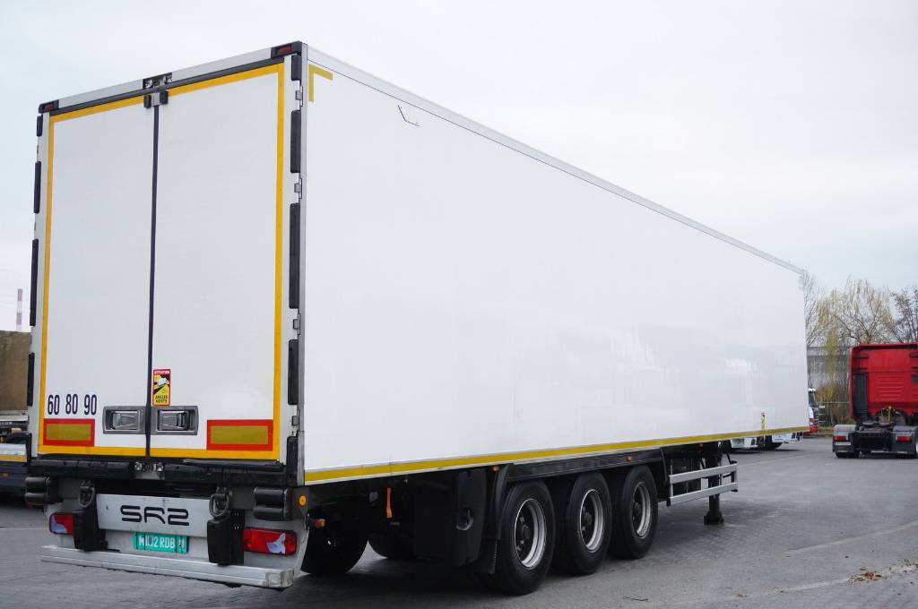 Lamberet refrigerated semi-trailer / Carrier Vector 1950 MT