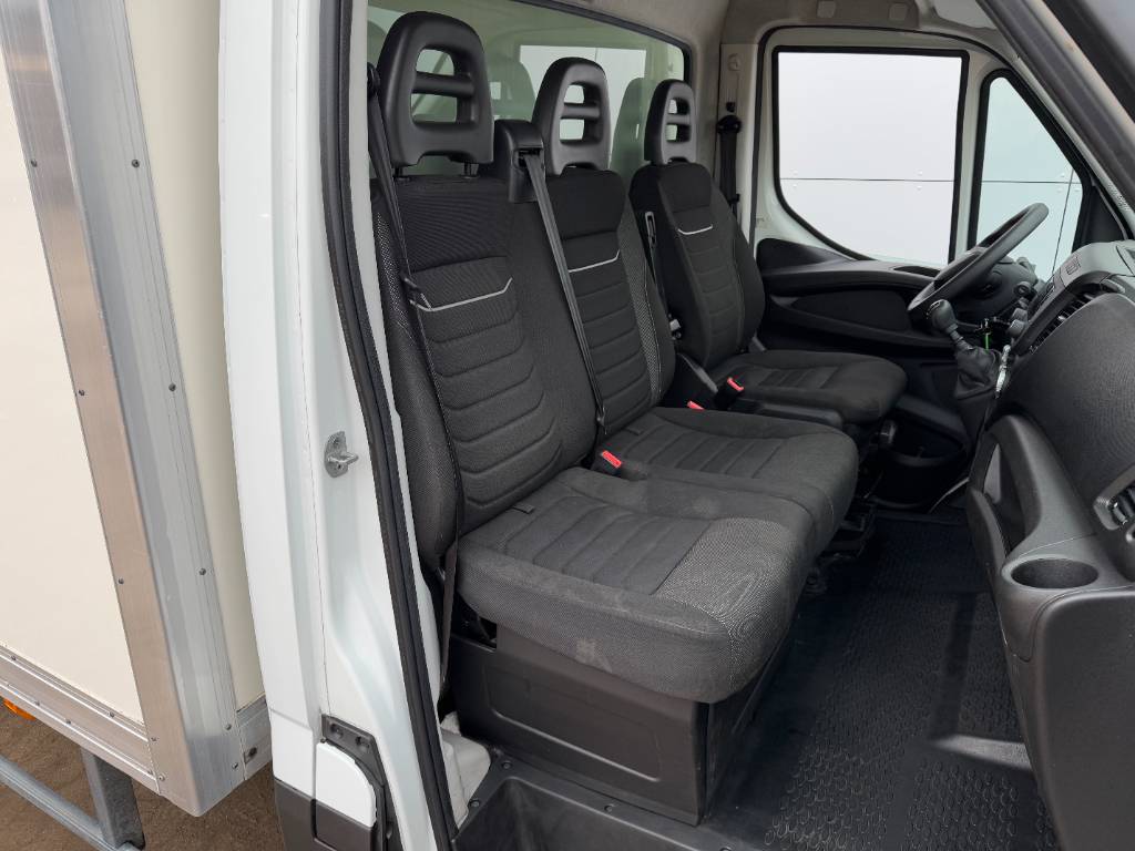 Iveco Daily 35C16 - 3.0L Taillift DRW Airco Cruise